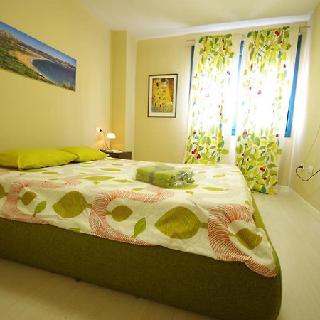 Livingtarifa Apartamento La Isla Leilighet Eksteriør bilde